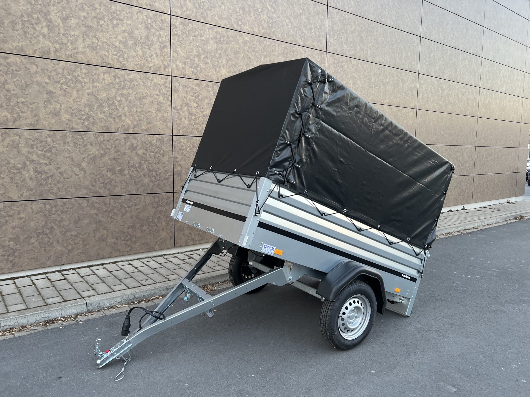 Hochplane Fur Anhanger 750 Kg