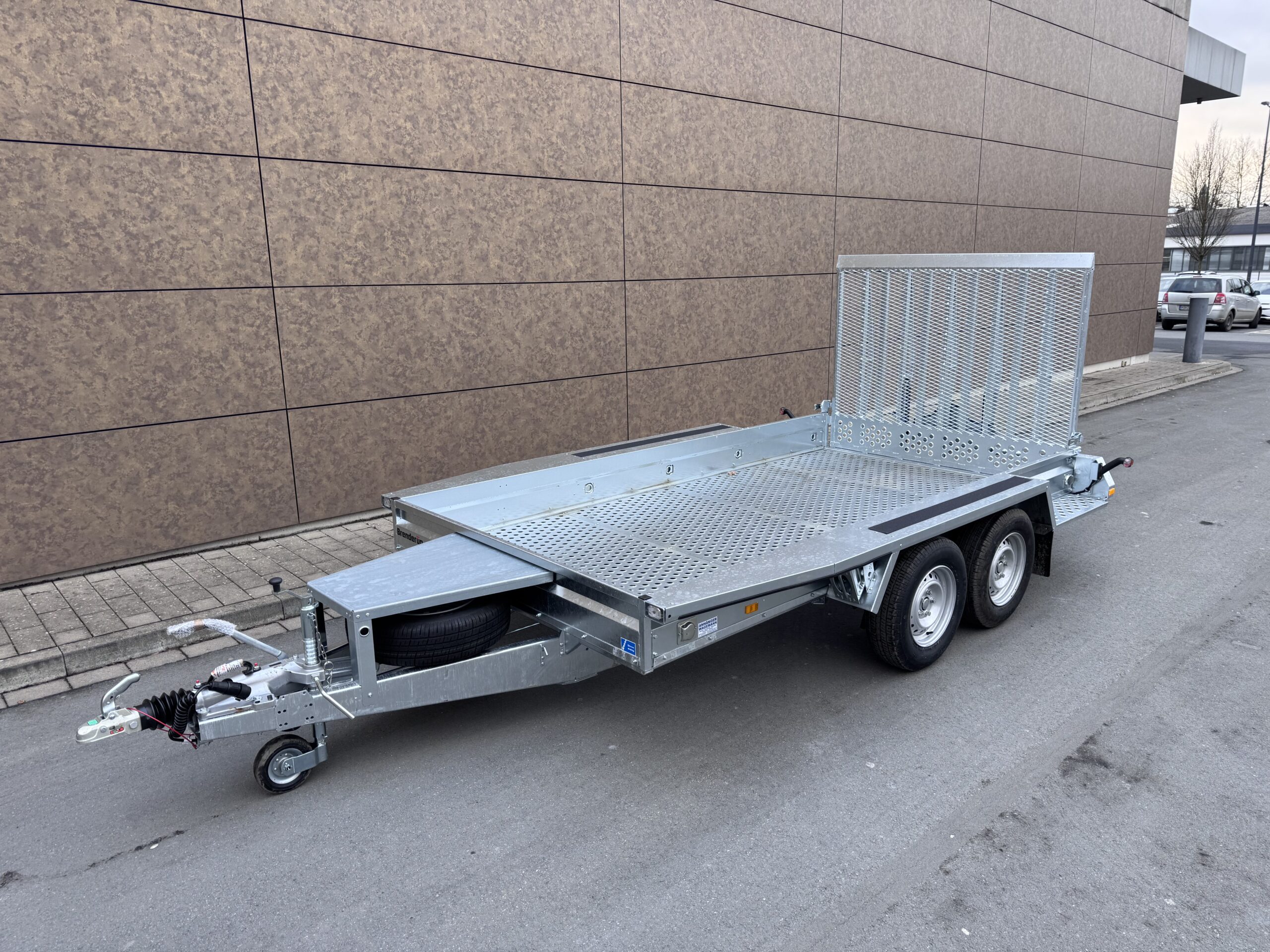 Brenderup MT3651STBS Stahlboden 360x179x27 cm 3500 kg