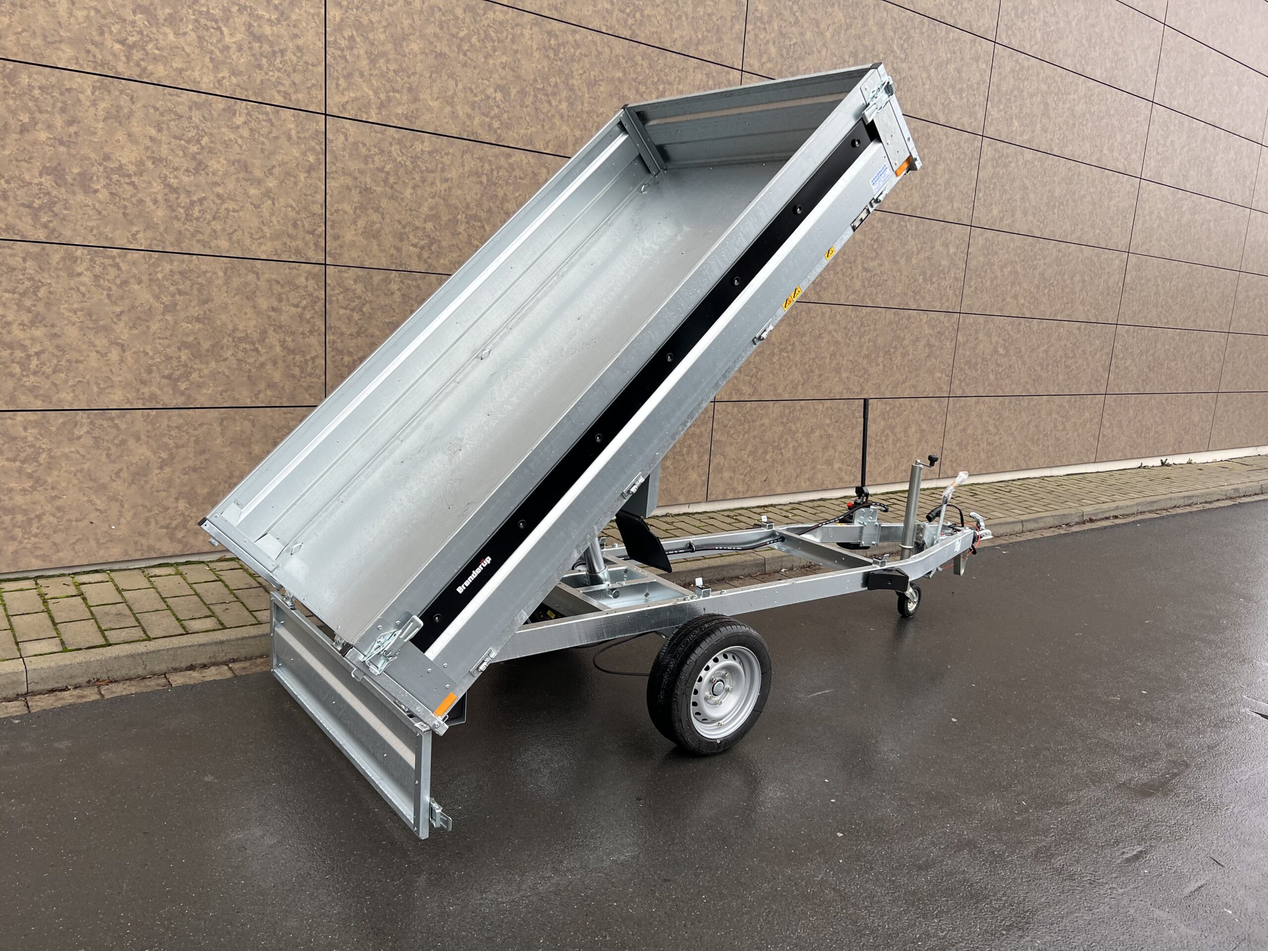 Brenderup BT4260SB 259x143x35 cm 1500 kg Heckkipper