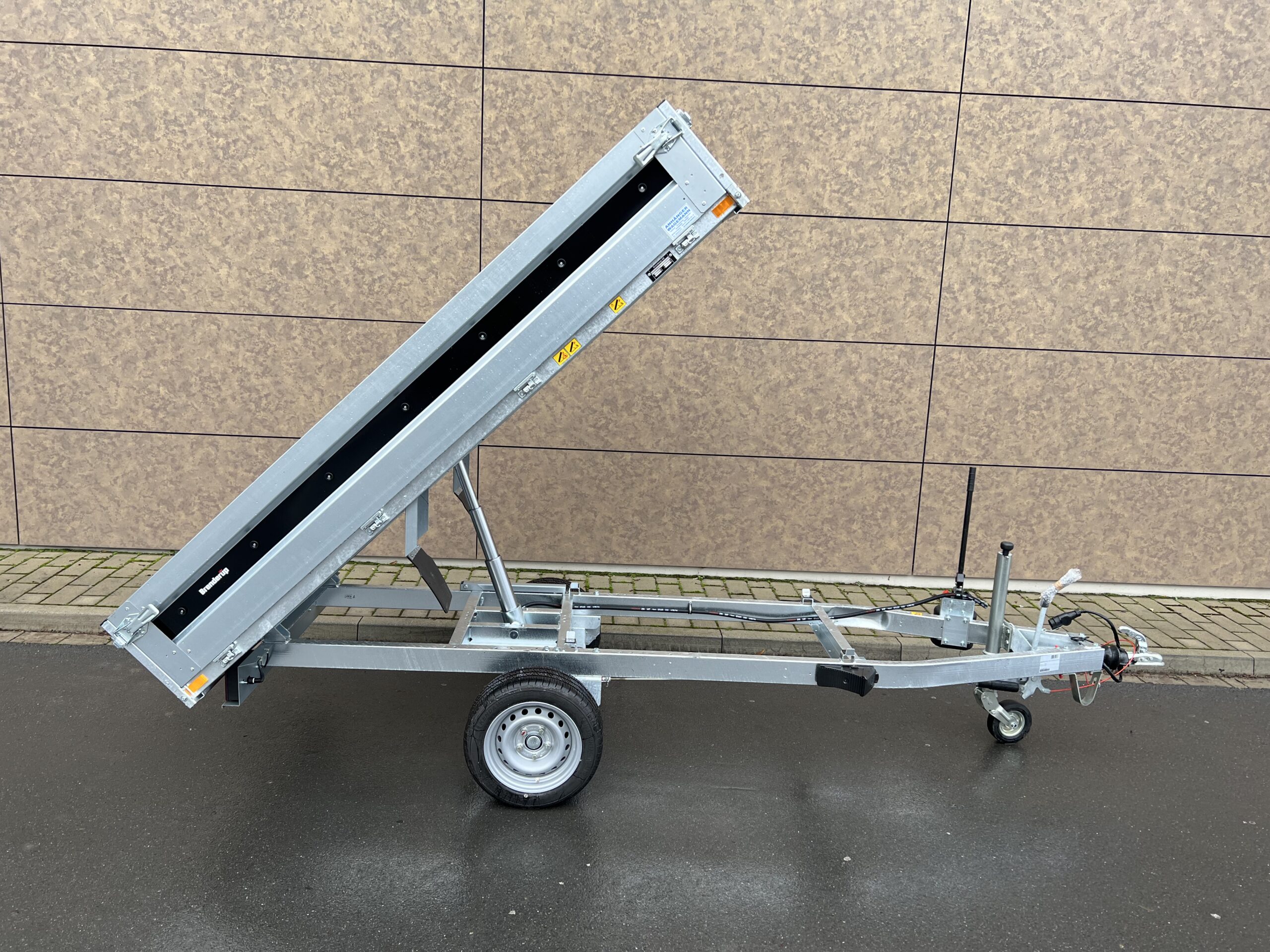 Brenderup BT4260SB 259x143x35 cm 1500 kg Heckkipper – Bild 15