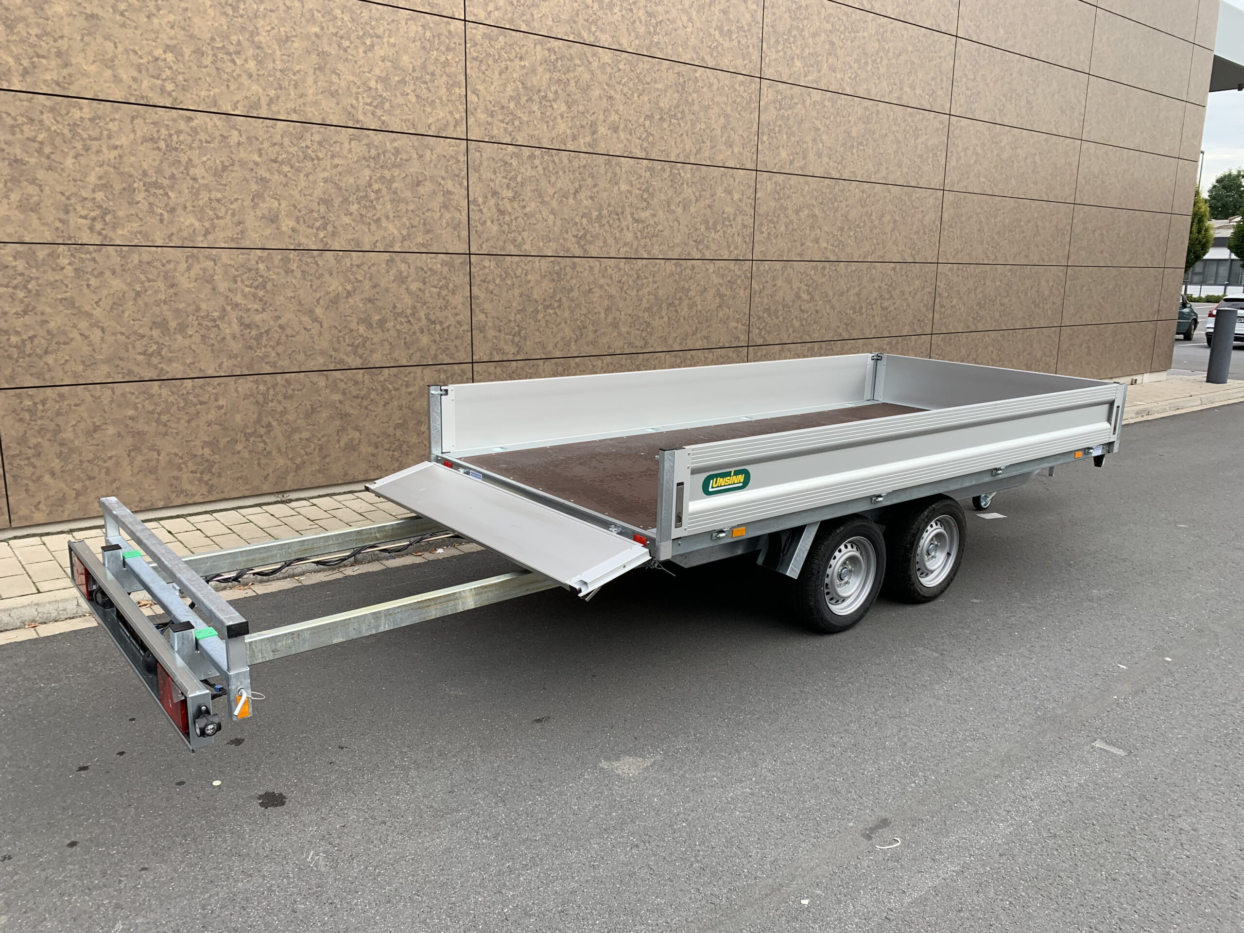 Unsinn UH 3617-30-13 Leuchtenträger ausziehbar 366x175x35 cm 3000 kg Hochlader