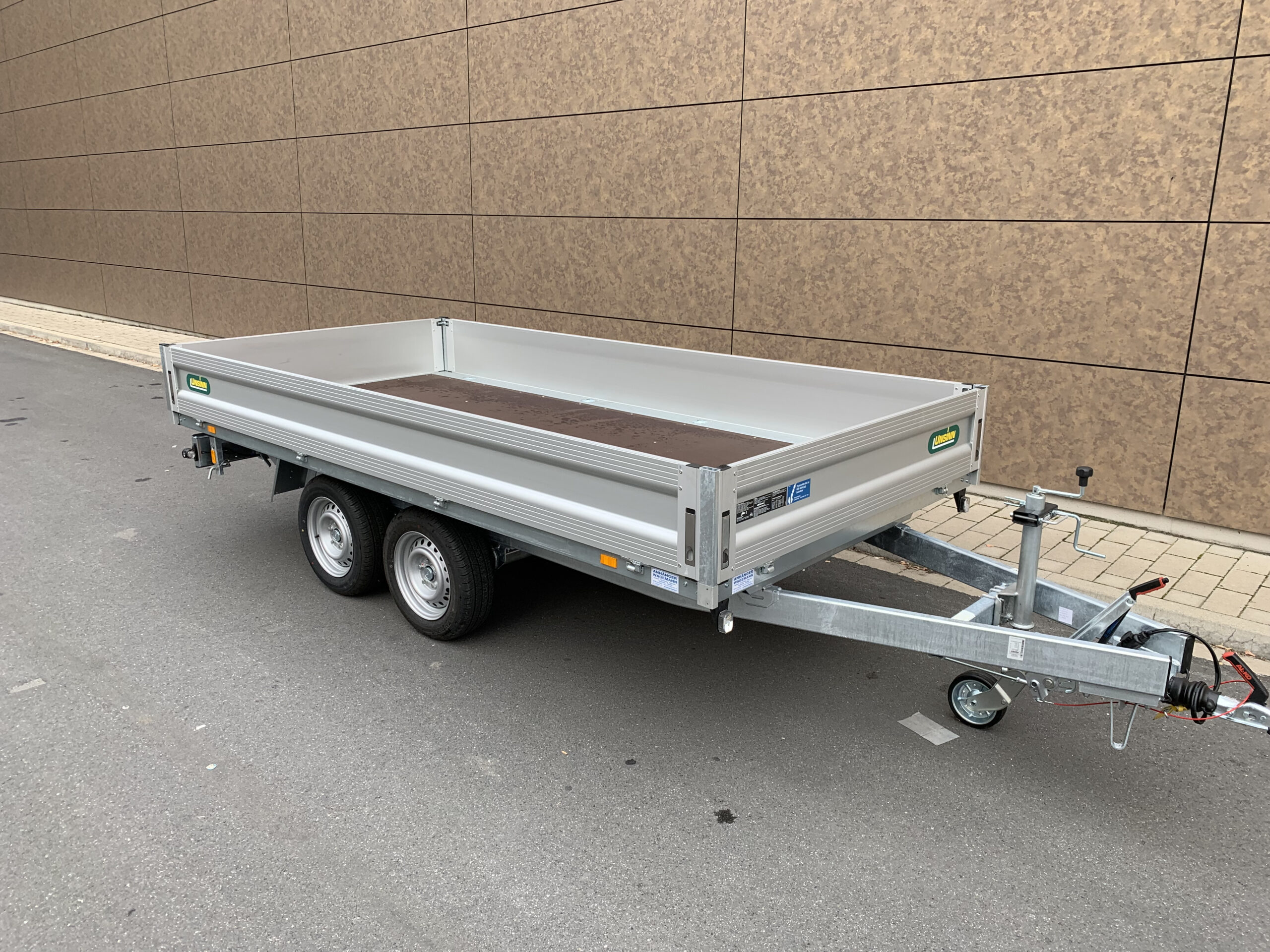 Unsinn UH 3617-30-13 Leuchtenträger ausziehbar 366x175x35 cm 3000 kg Hochlader – Bild 3