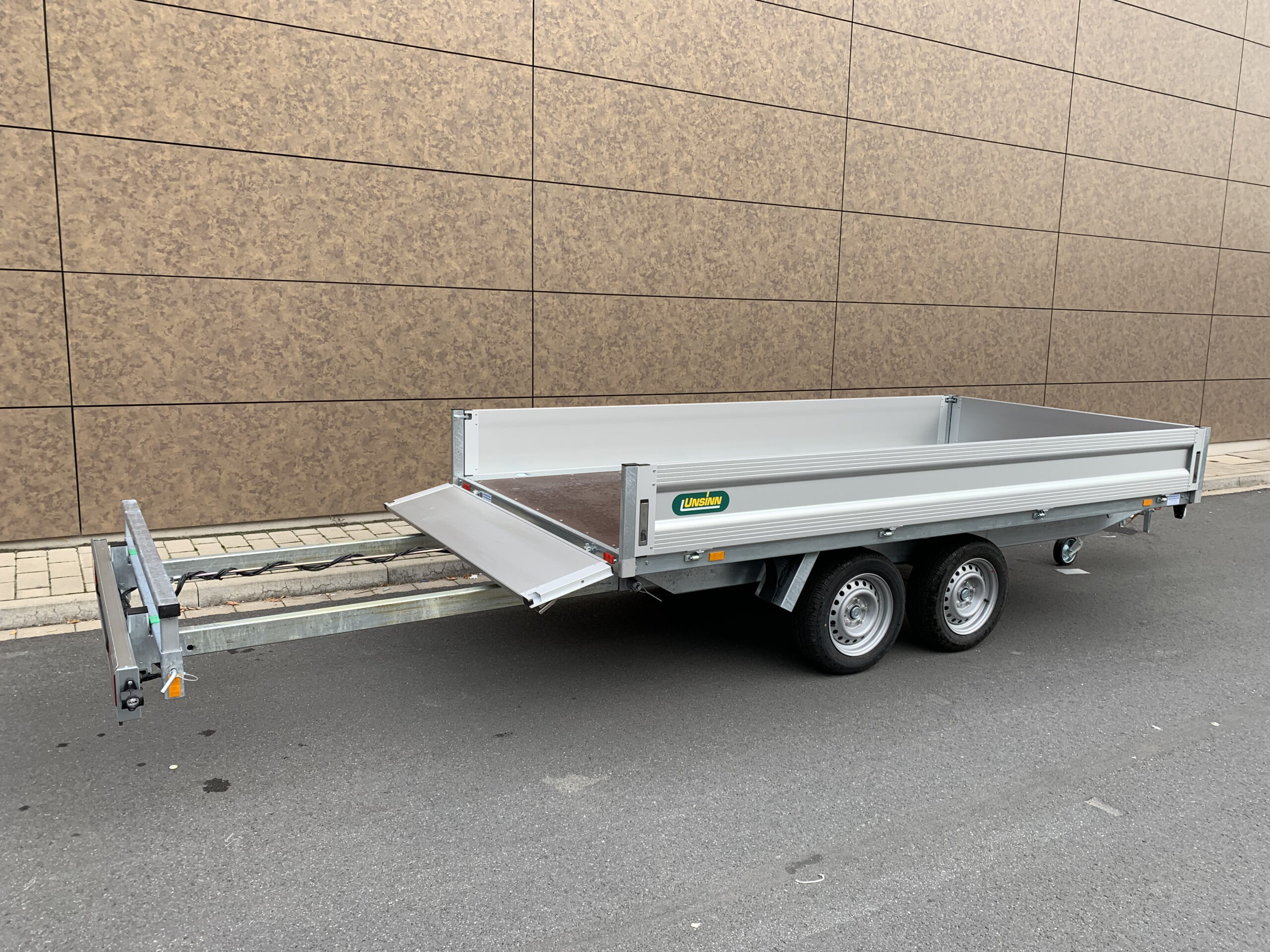 Unsinn UH 3617-30-13 Leuchtenträger ausziehbar 366x175x35 cm 3000 kg Hochlader – Bild 8